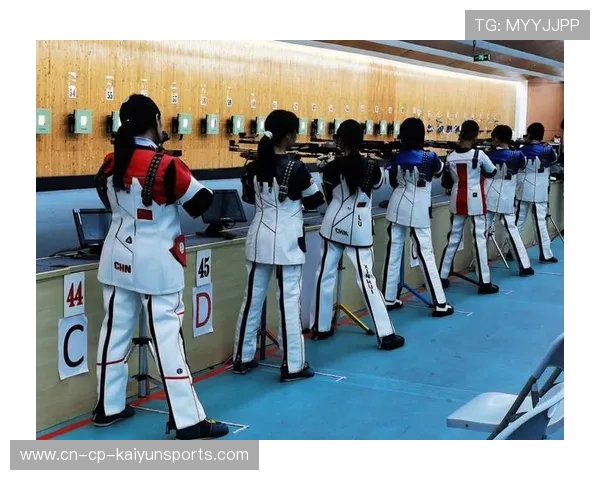 青少年体育营开营：提高运动兴趣与技能，青少年体能训练营