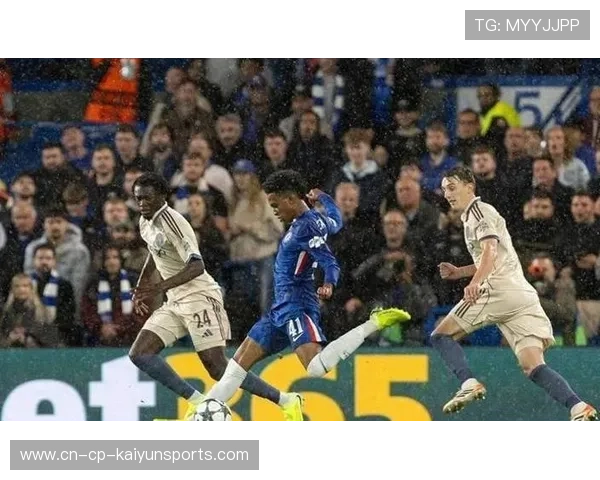 赛前开香槟惨遭打脸！切尔西新援破球荒，切尔西两连冠