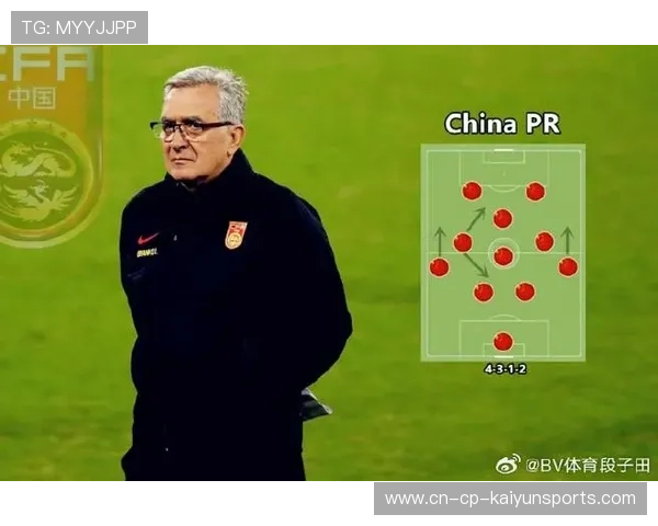 主帅与队员私下长谈被曝光，战术意图浮现端倪